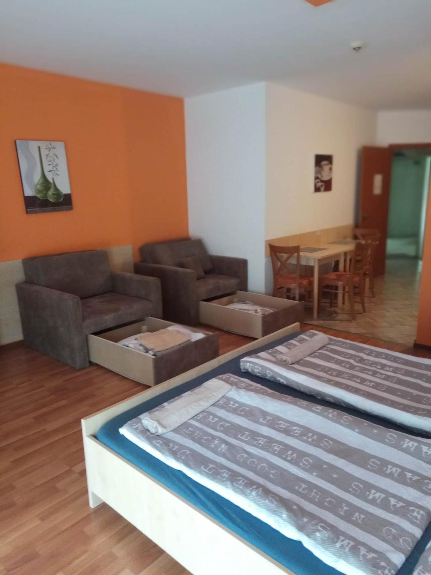 Oazis Wellness Apartman2 Hajduszoboszlo Bilik gambar