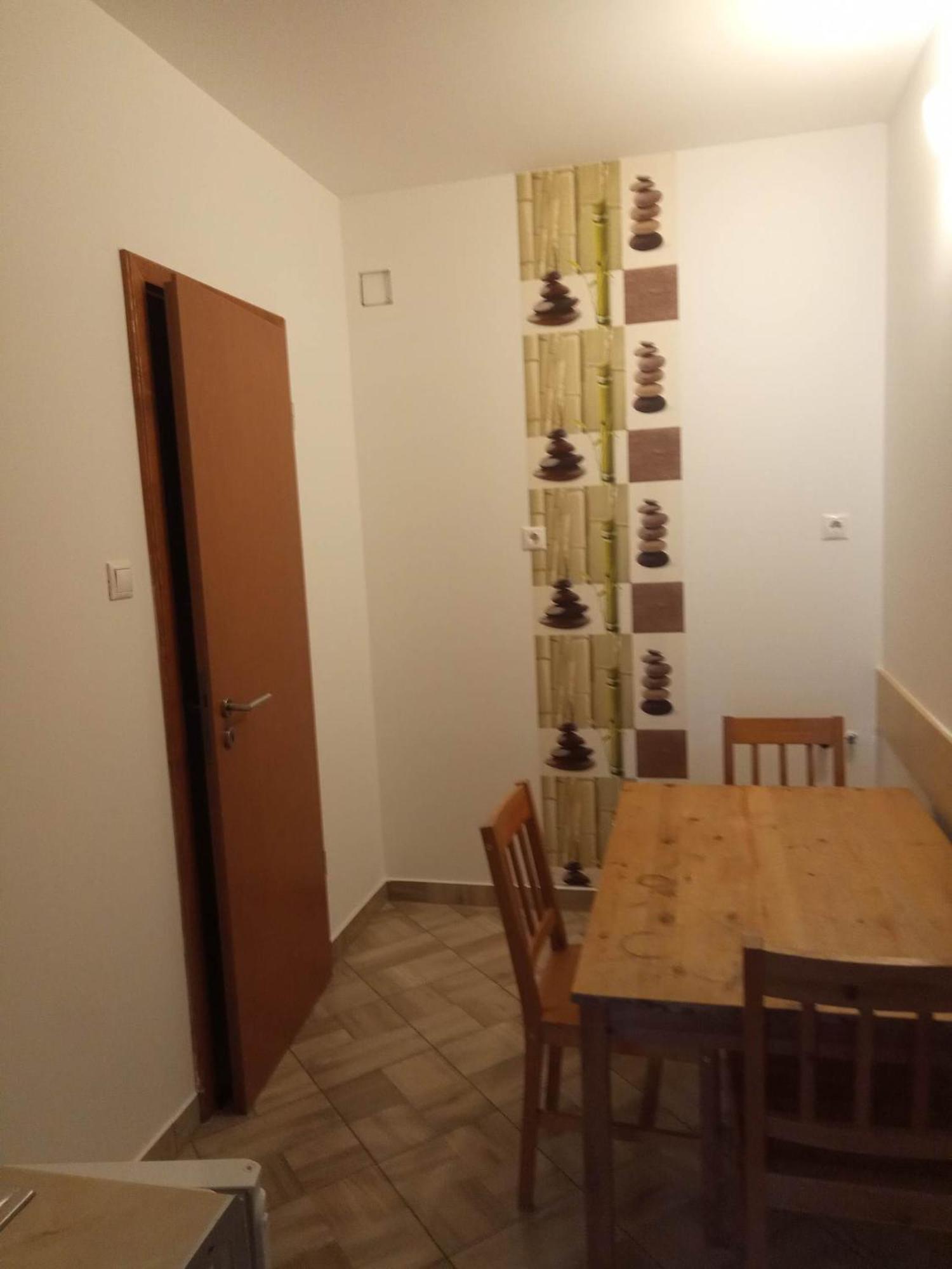 Oazis Wellness Apartman2 Hajduszoboszlo Bilik gambar