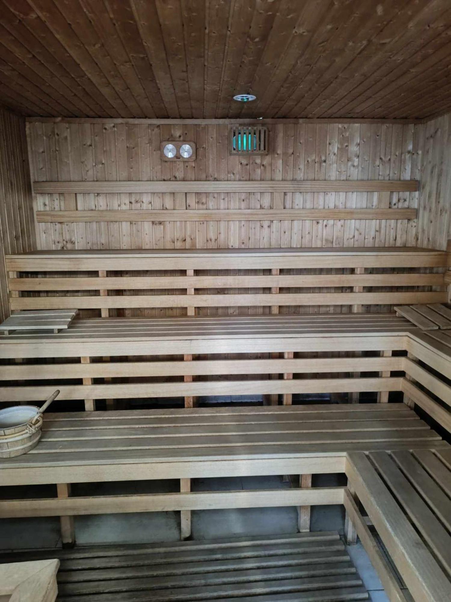 Oazis Wellness Apartman2 Hajduszoboszlo Luaran gambar